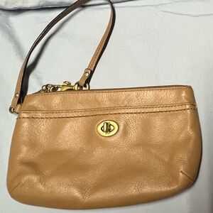 Vintage Coach Legacy leather Flap Wristlet